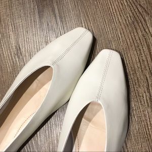 Mango Leather Pointed Flat